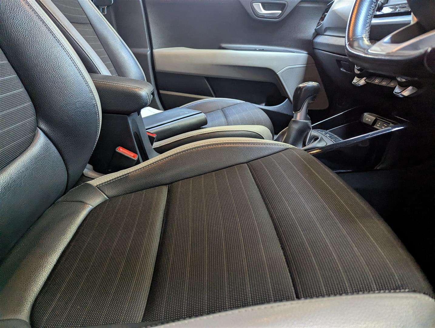 <p>2019 KIA STONIC 3 ISG</p>