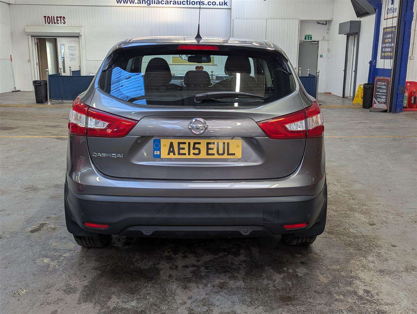 <p>2015 NISSAN QASHQAI **SOLD</p>