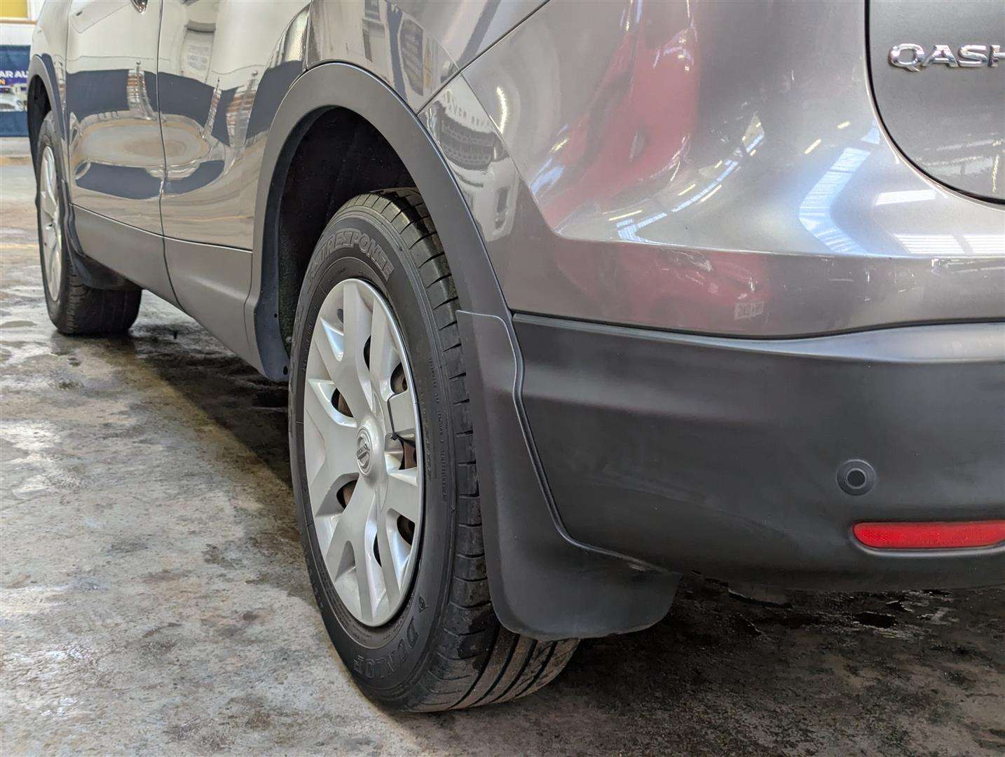 <p>2015 NISSAN QASHQAI **SOLD</p>