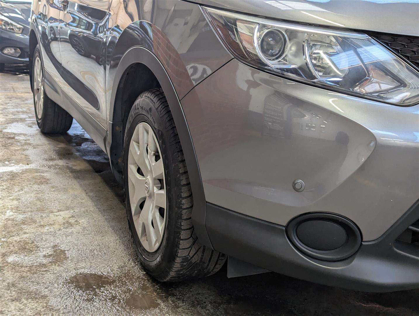 <p>2015 NISSAN QASHQAI **SOLD</p>