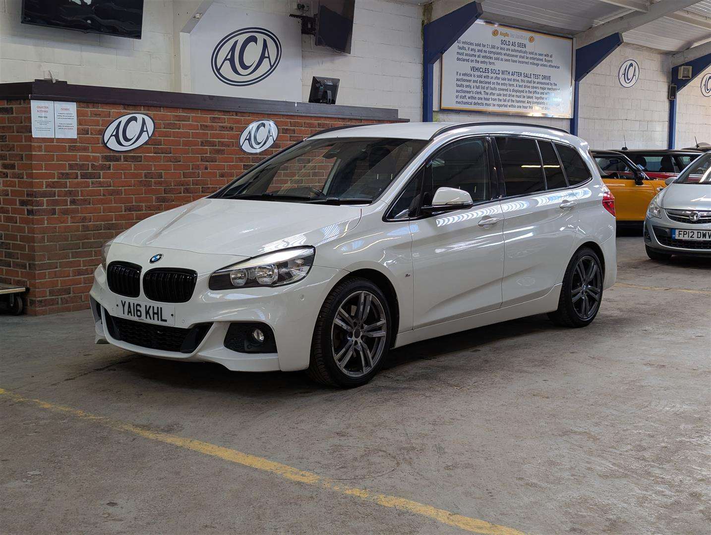 <p>2016 BMW 220D XDRIVE M SPORT AUTO</p>