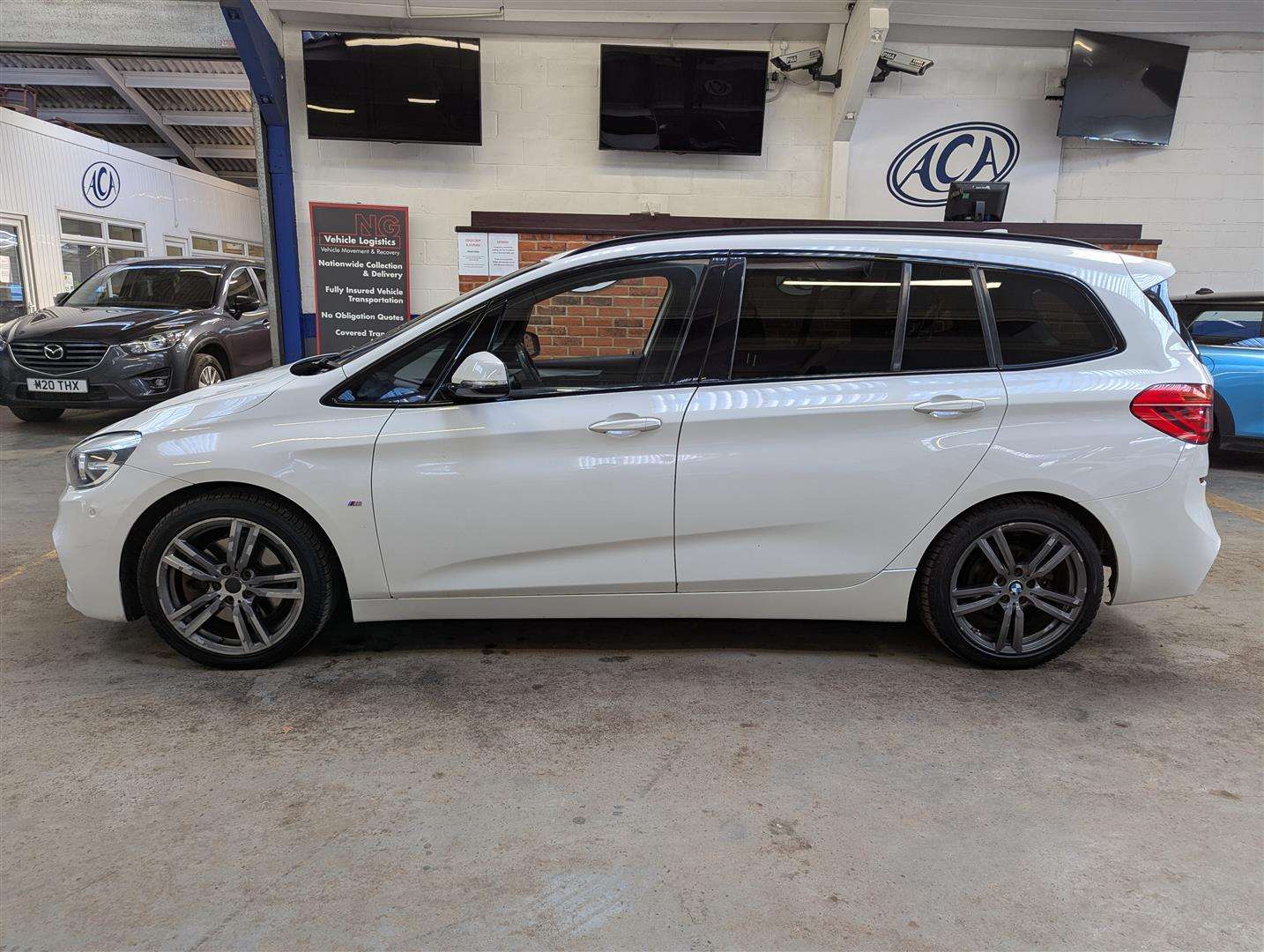 <p>2016 BMW 220D XDRIVE M SPORT AUTO</p>