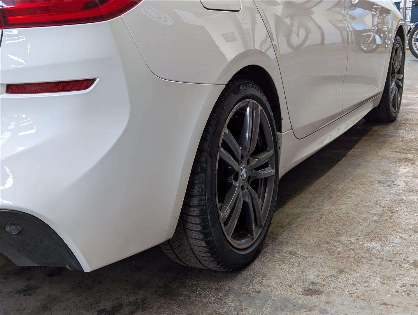 <p>2016 BMW 220D XDRIVE M SPORT AUTO</p>