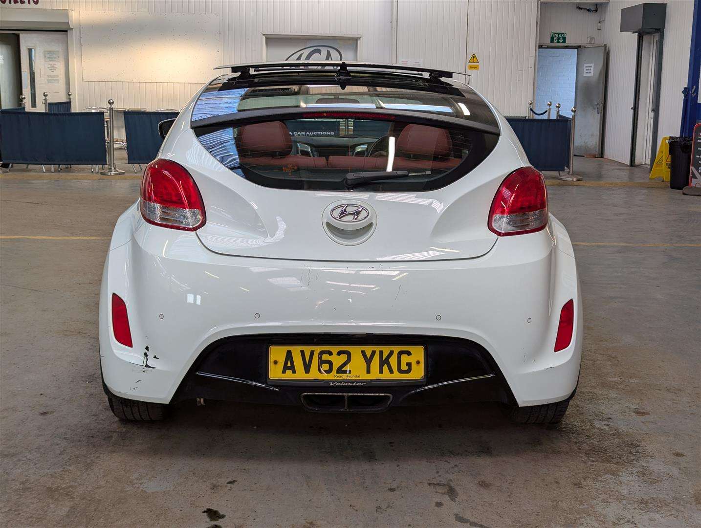 <p>2012 HYUNDAI VELOSTER SPORT GDI</p>