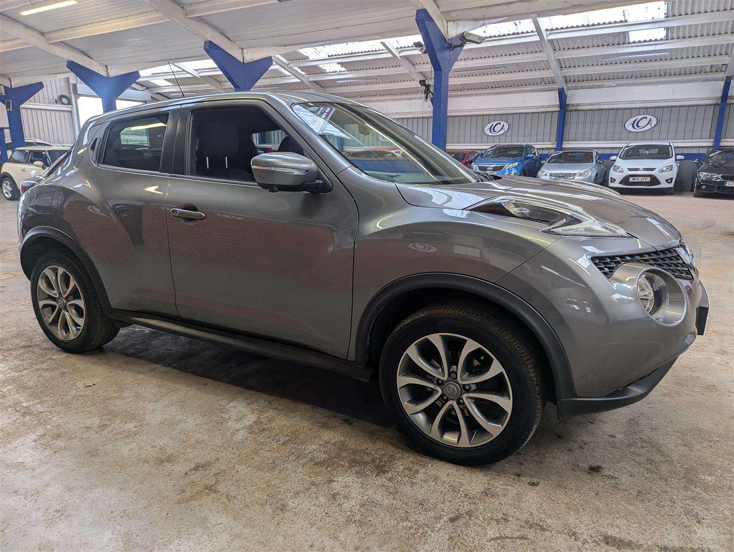 <p>2016 NISSAN JUKE TEKNA DIG-T</p>