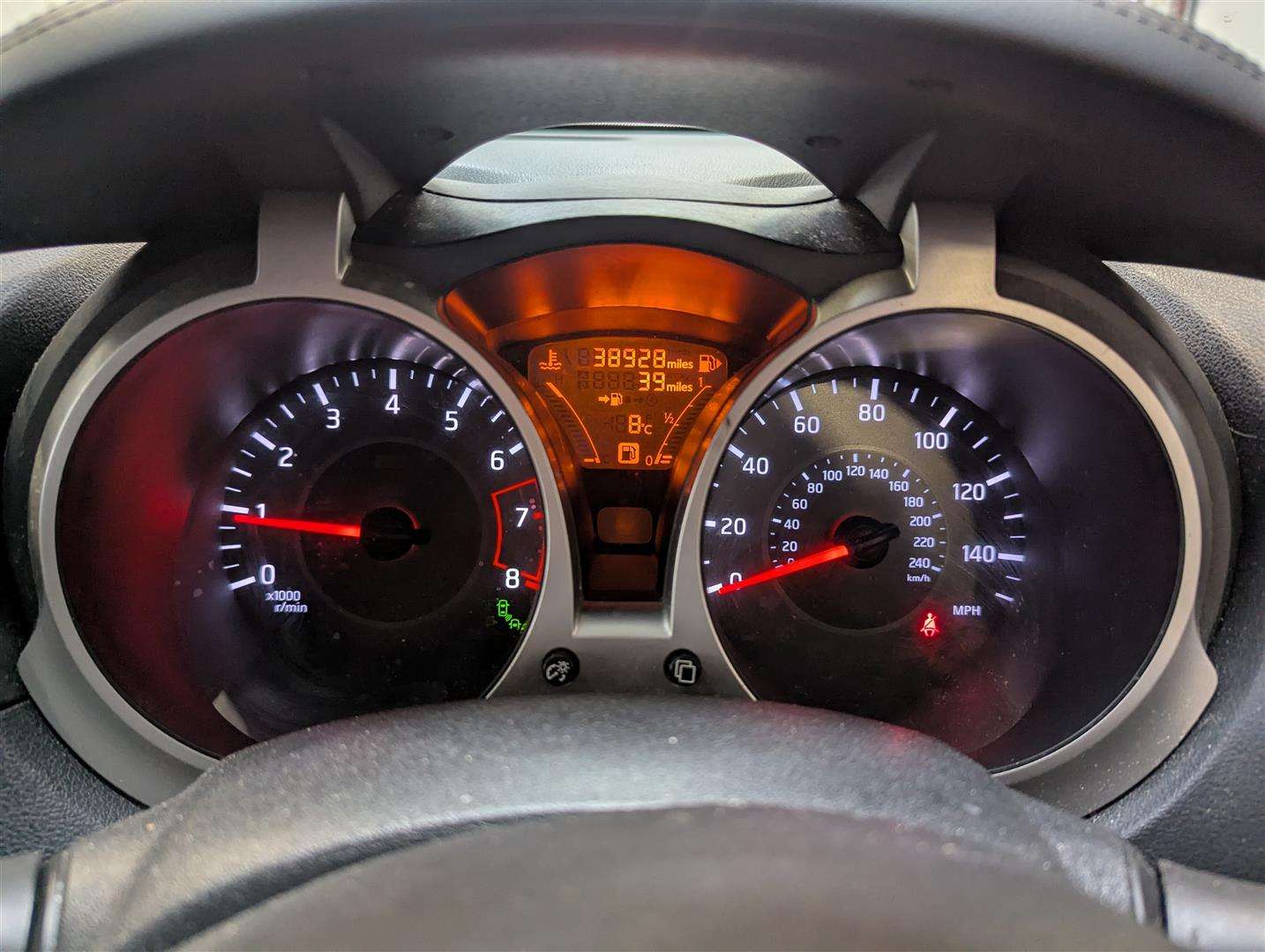 <p>2016 NISSAN JUKE TEKNA DIG-T</p>