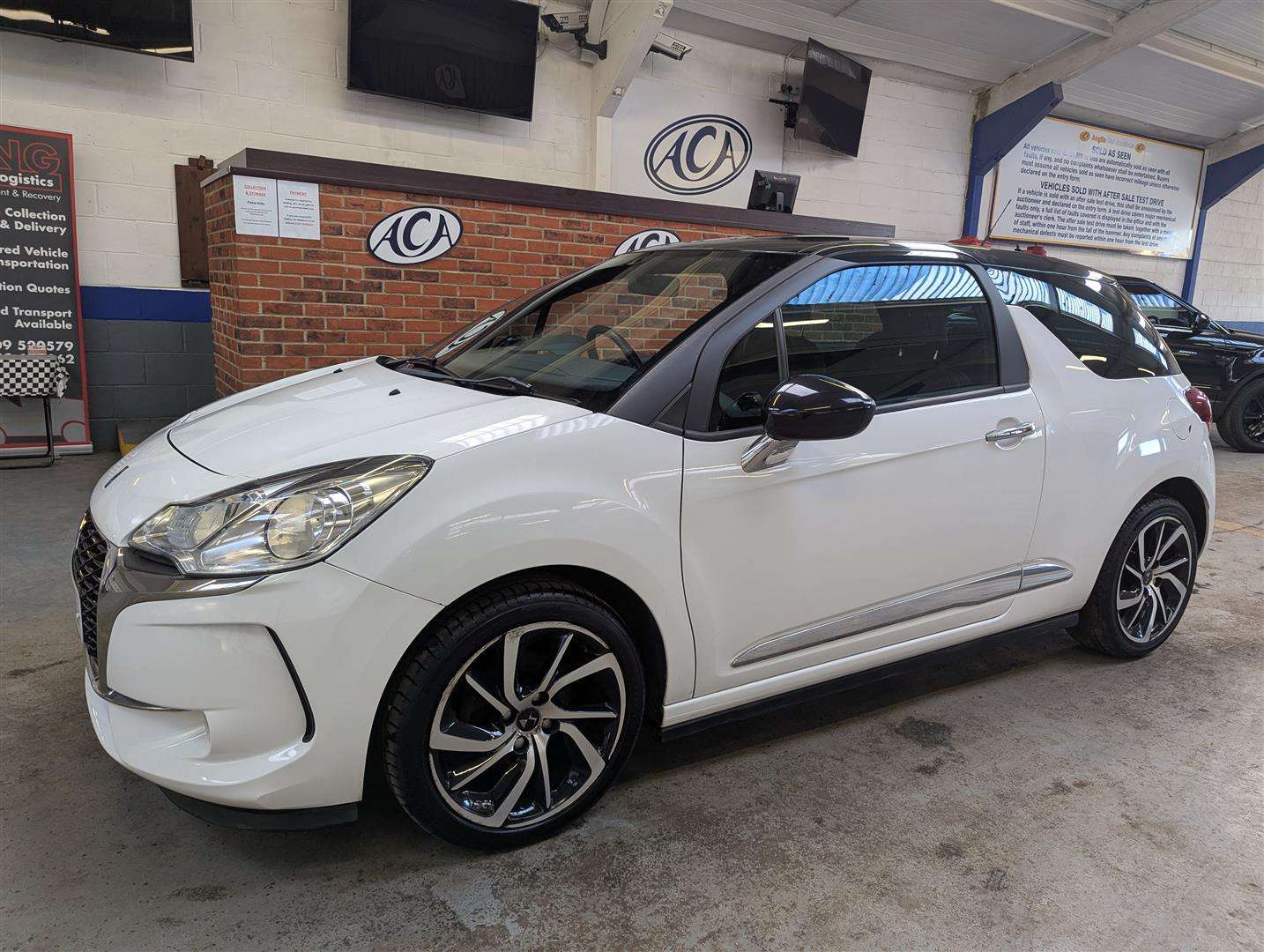 <p>2018 DS DS3 CONNECTED CHIC BLUEHD</p>
