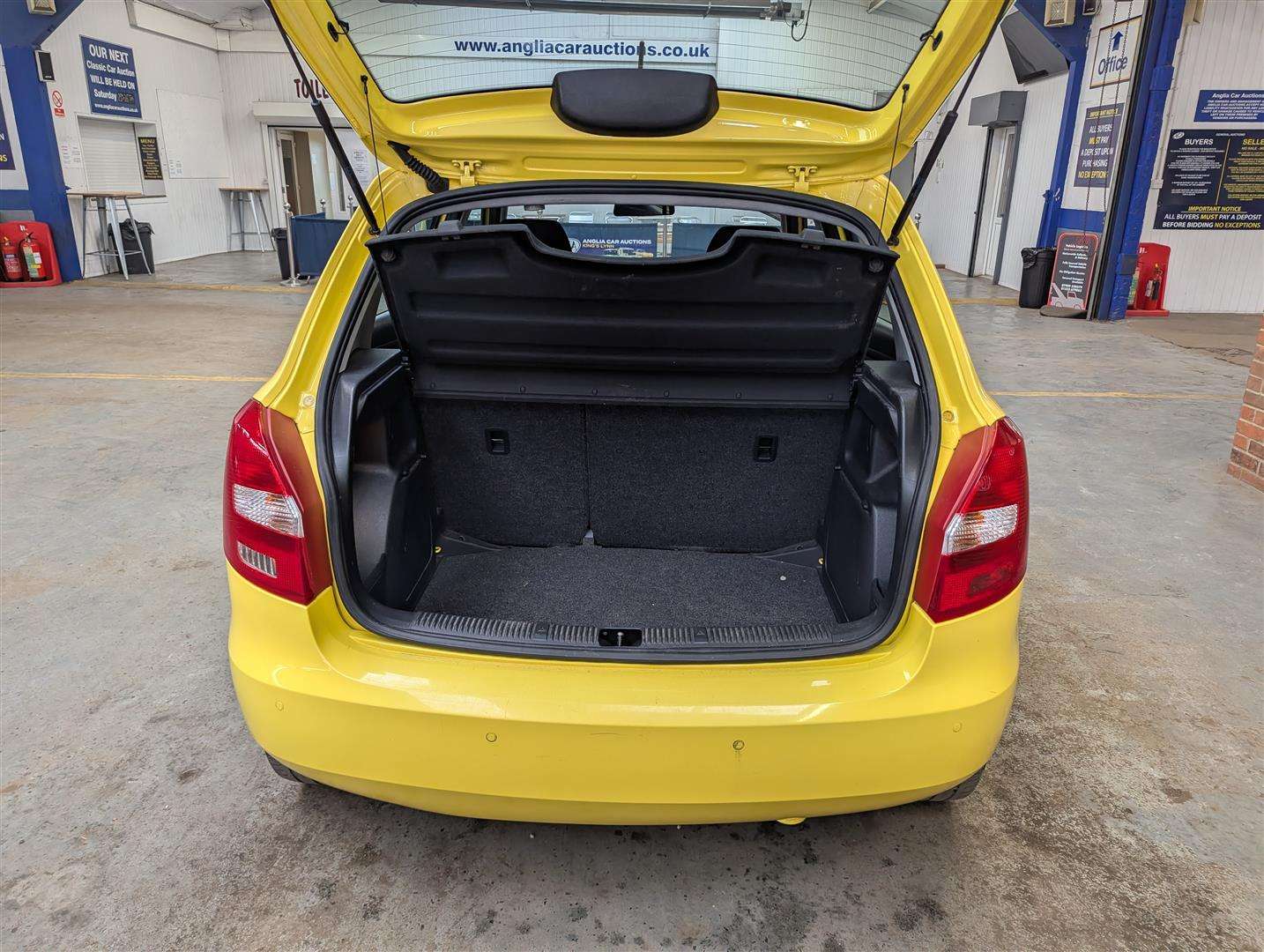 <p>2011 SKODA FABIA SE 12V</p>