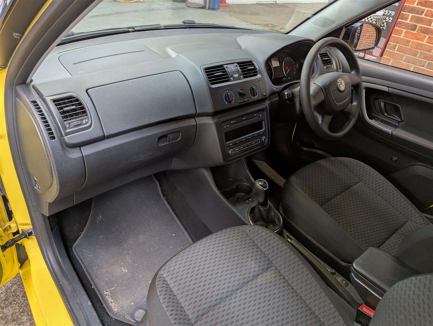 <p>2011 SKODA FABIA SE 12V</p>