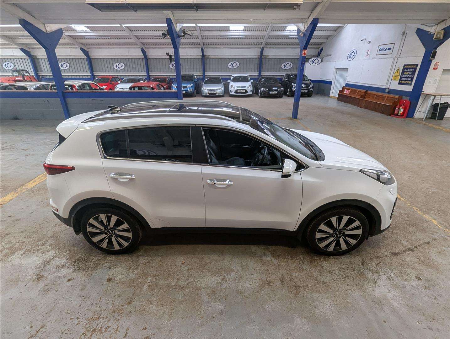 <p>2016 KIA SPORTAGE 4 CRDI ISG</p>