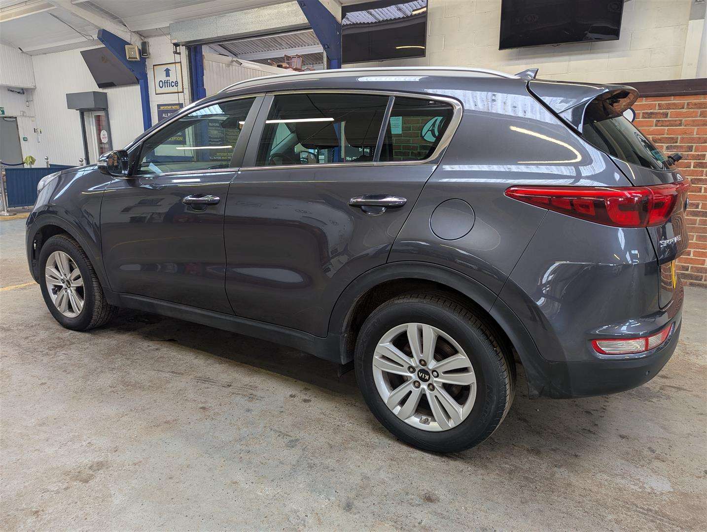 <p>2016 KIA SPORTAGE 2 CRDI ISG</p>