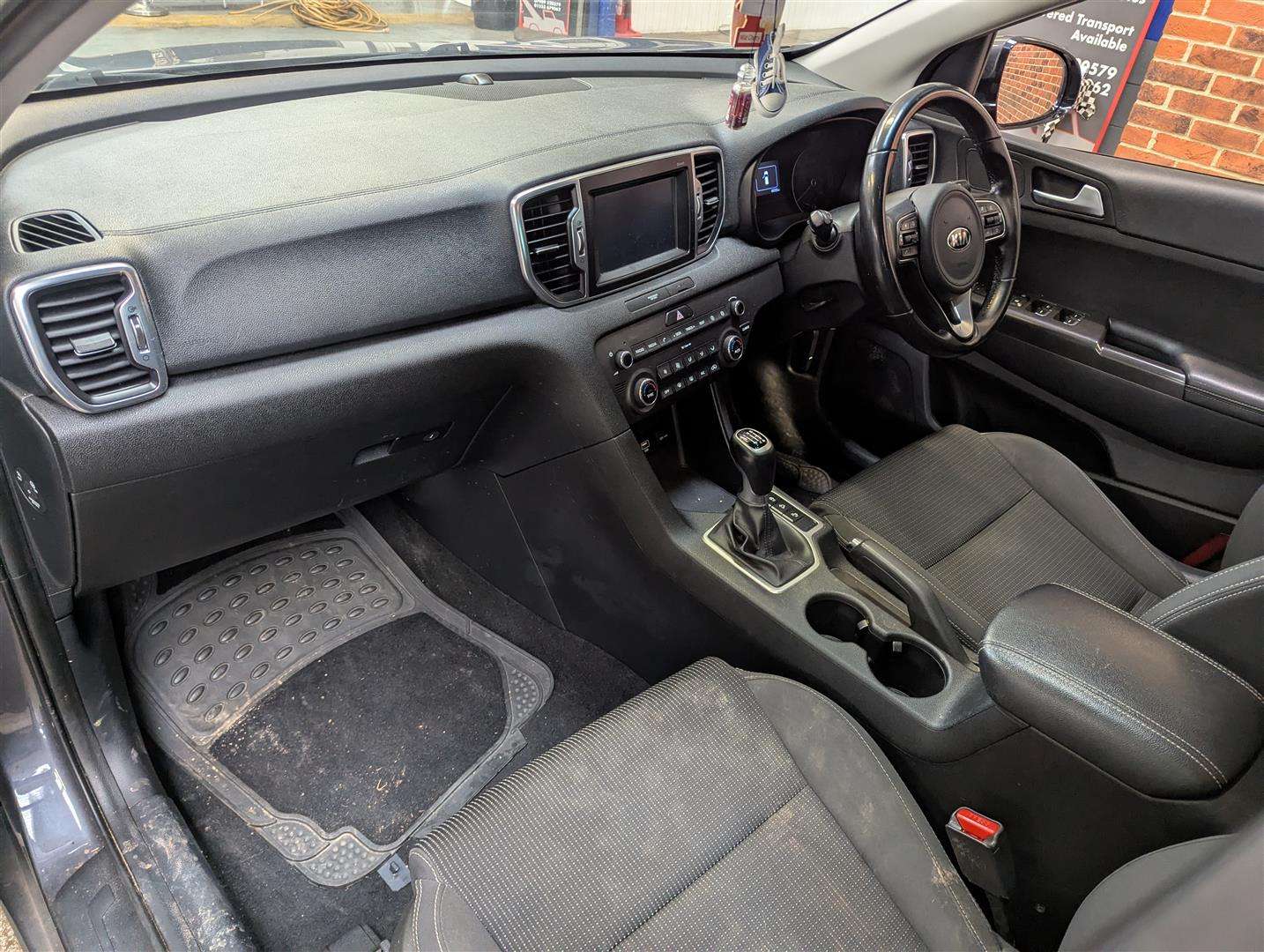 <p>2016 KIA SPORTAGE 2 CRDI ISG</p>