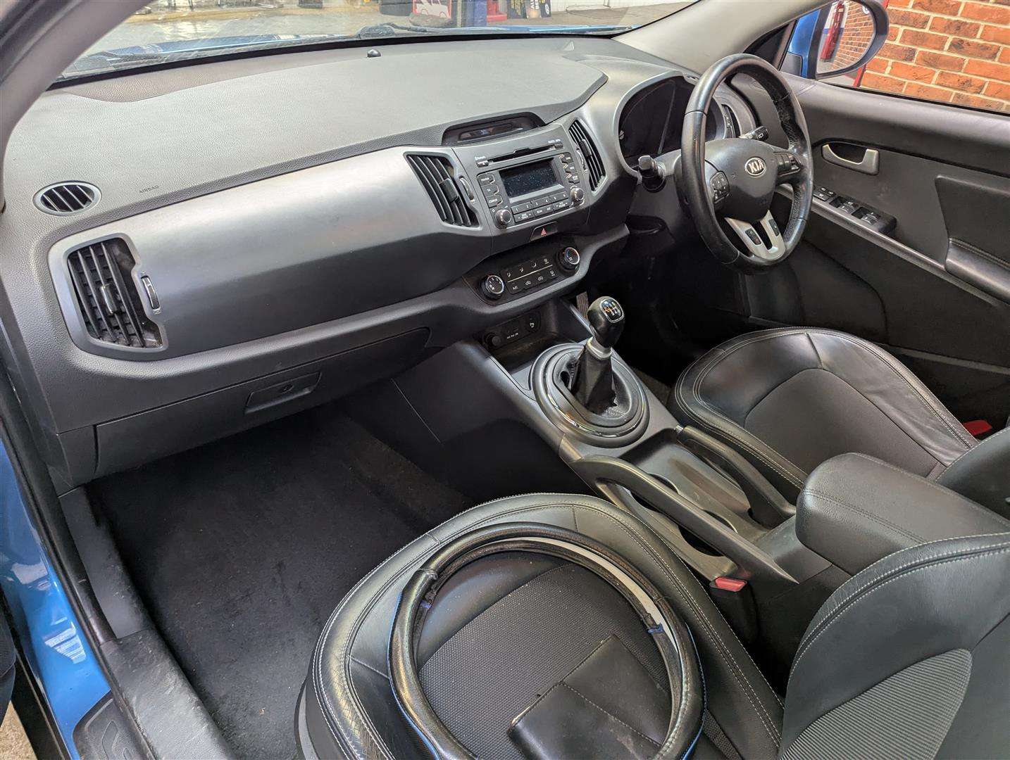 <p>2013 KIA SPORTAGE 2</p>