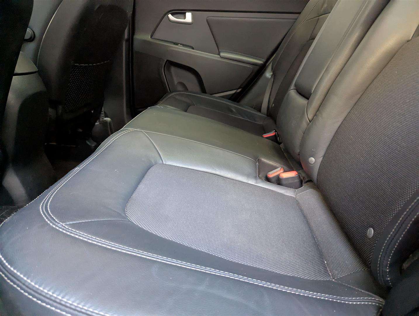 <p>2013 KIA SPORTAGE 2</p>