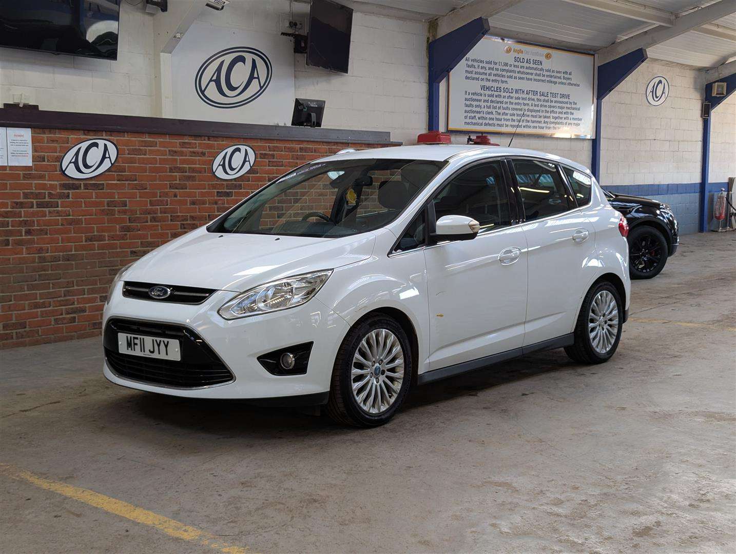 <p>2011 FORD C-MAX TITANIUM</p>