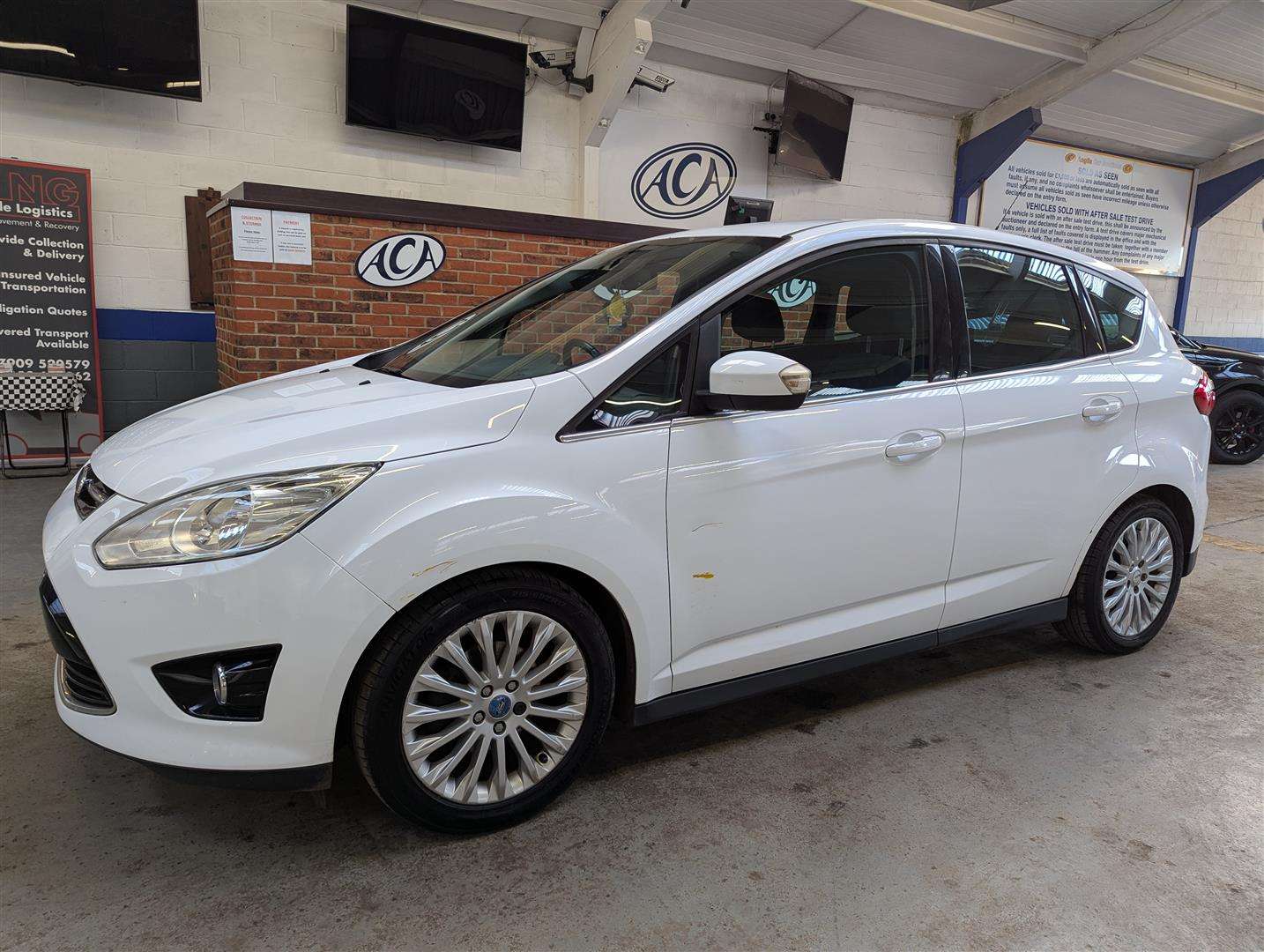 <p>2011 FORD C-MAX TITANIUM</p>
