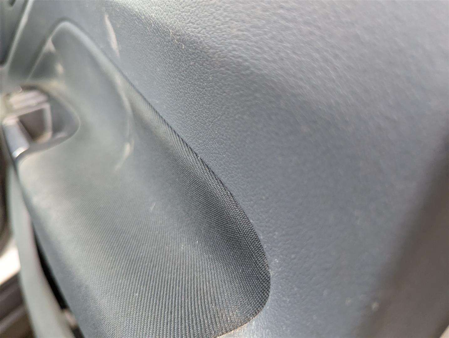 <p>2011 FORD C-MAX TITANIUM</p>