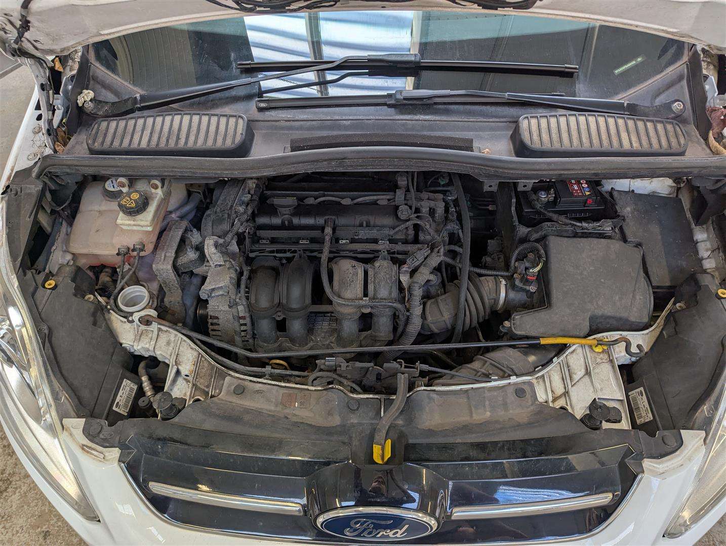 <p>2011 FORD C-MAX TITANIUM</p>