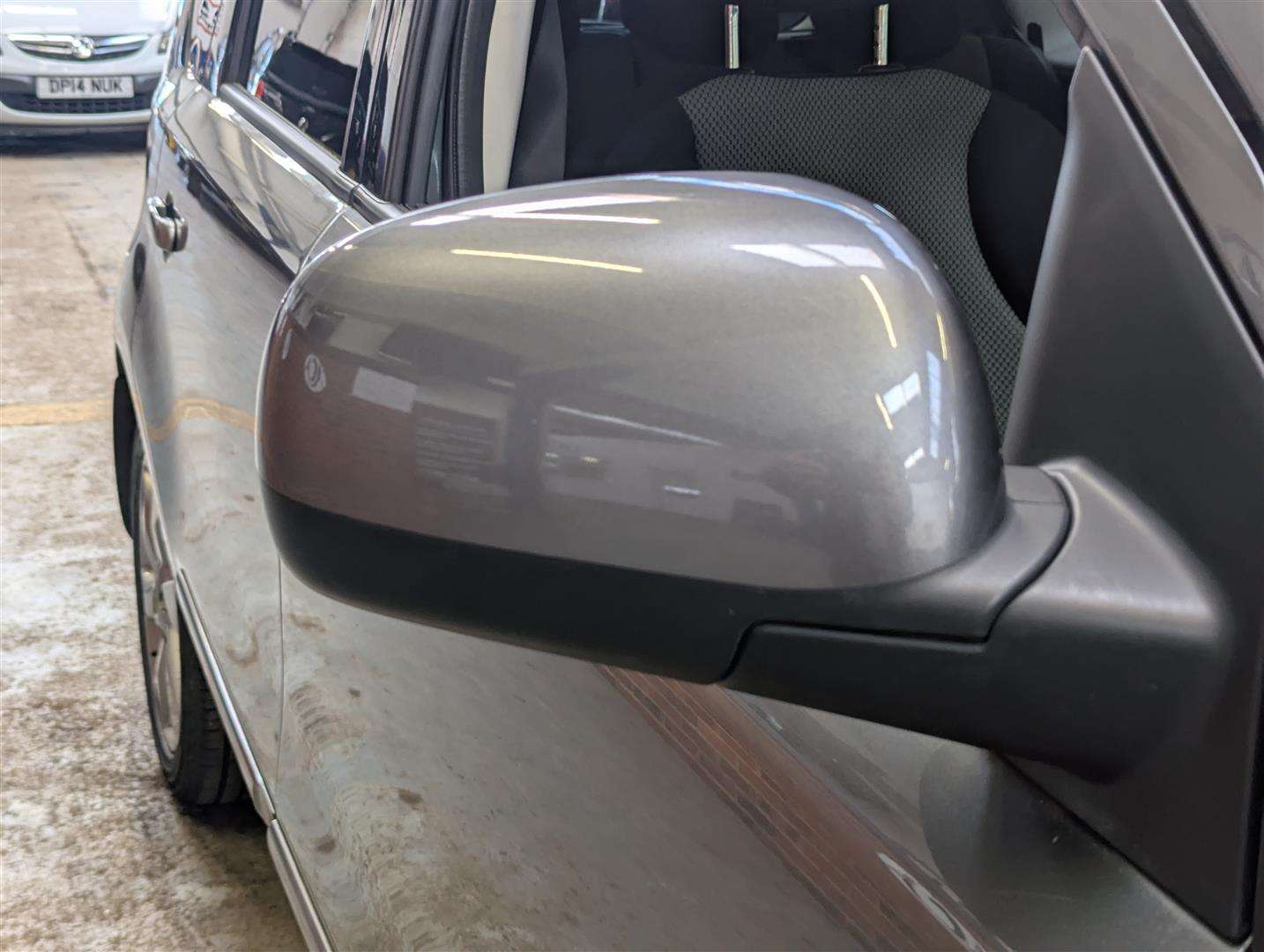 <p>2012 NISSAN NOTE N-TEC</p>