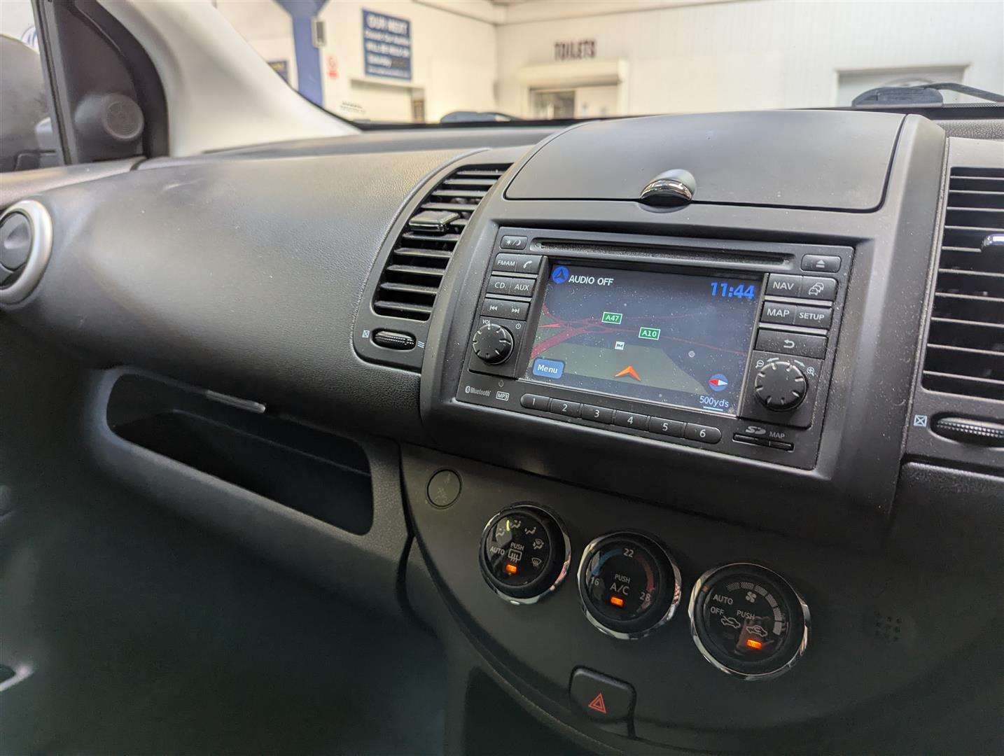 <p>2012 NISSAN NOTE N-TEC</p>