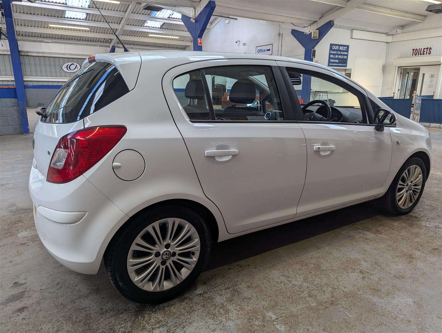 <p>2014 VAUXHALL CORSA SE</p>