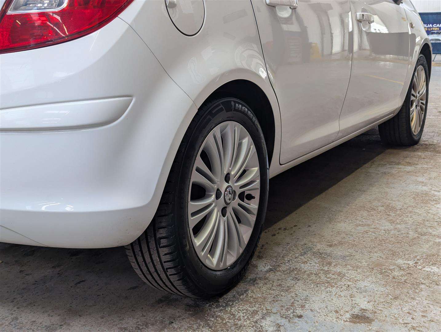 <p>2014 VAUXHALL CORSA SE</p>