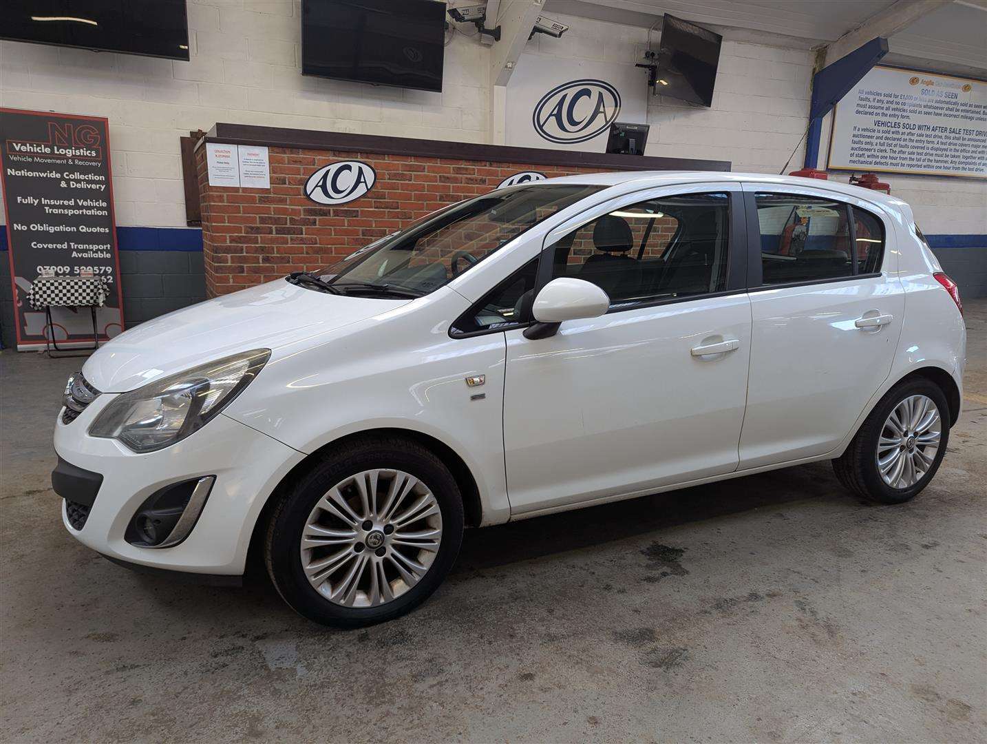 <p>2014 VAUXHALL CORSA SE</p>