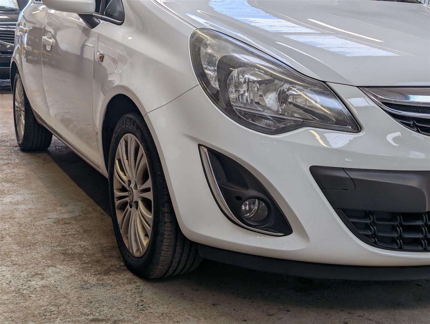 <p>2014 VAUXHALL CORSA SE</p>