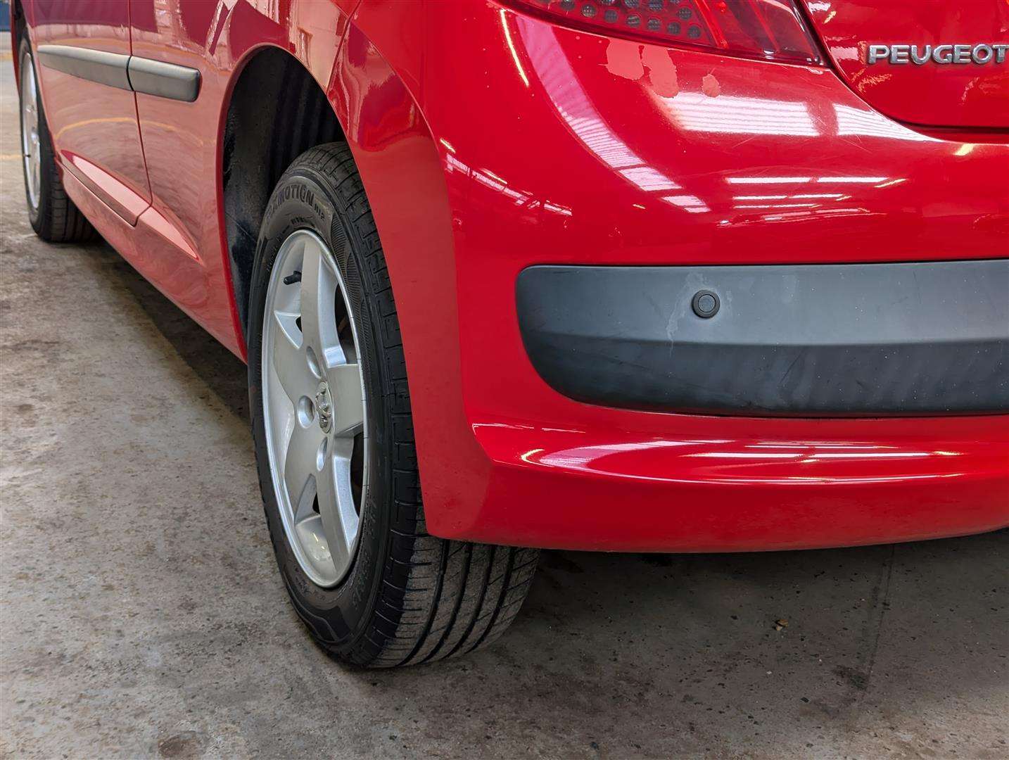 <p>2009 PEUGEOT 207 VERVE HDI 70</p>