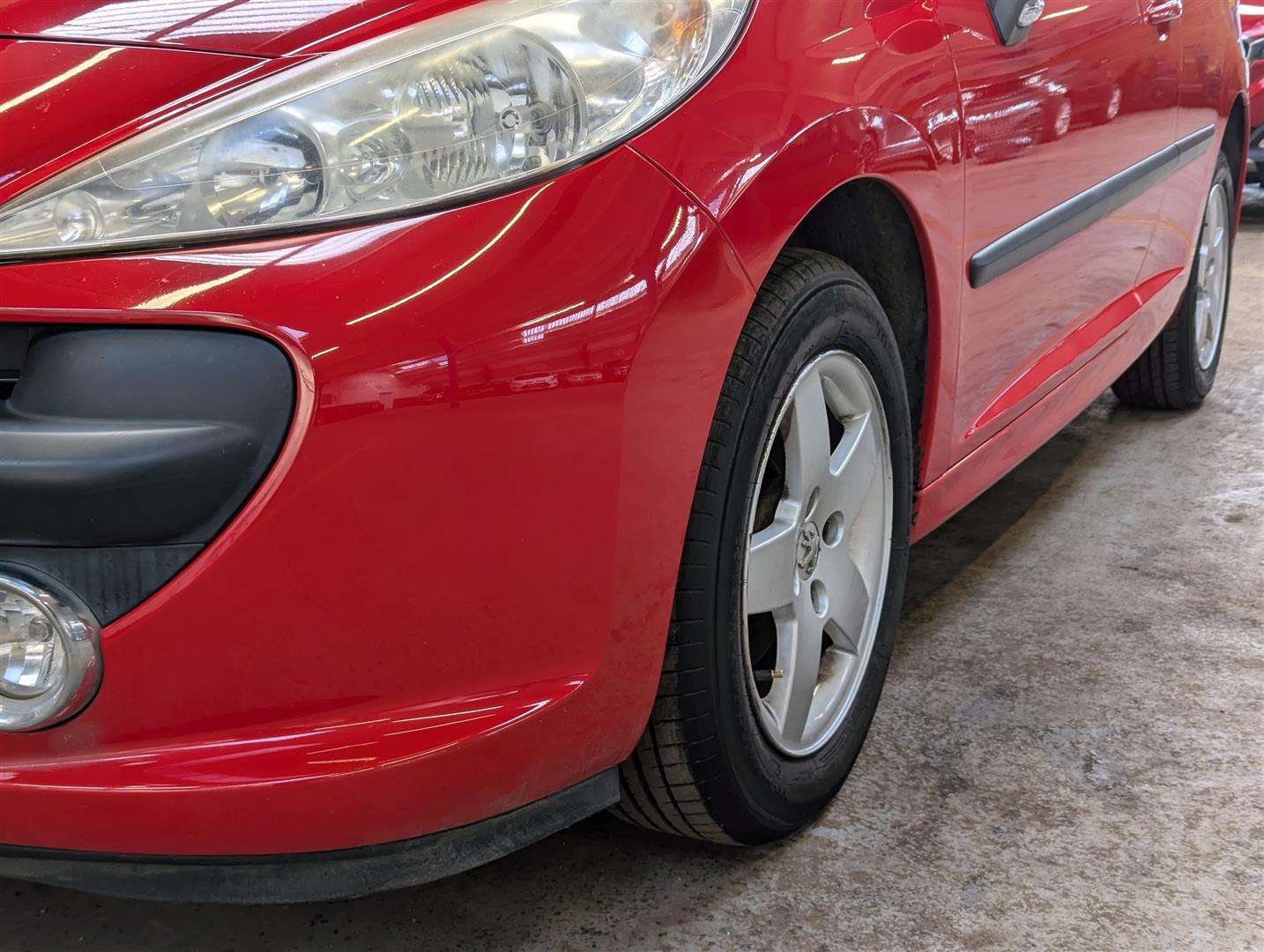 <p>2009 PEUGEOT 207 VERVE HDI 70</p>