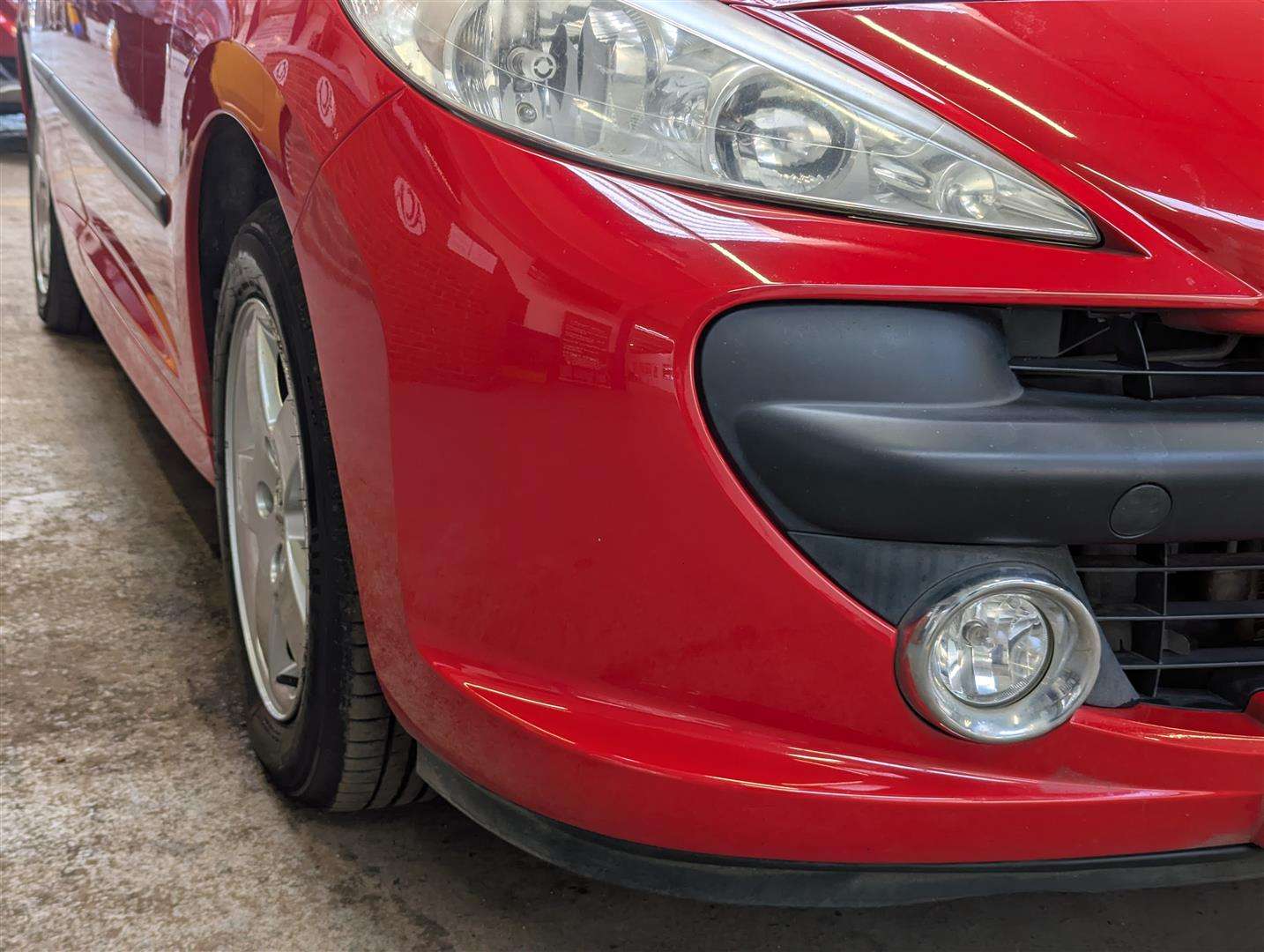 <p>2009 PEUGEOT 207 VERVE HDI 70</p>