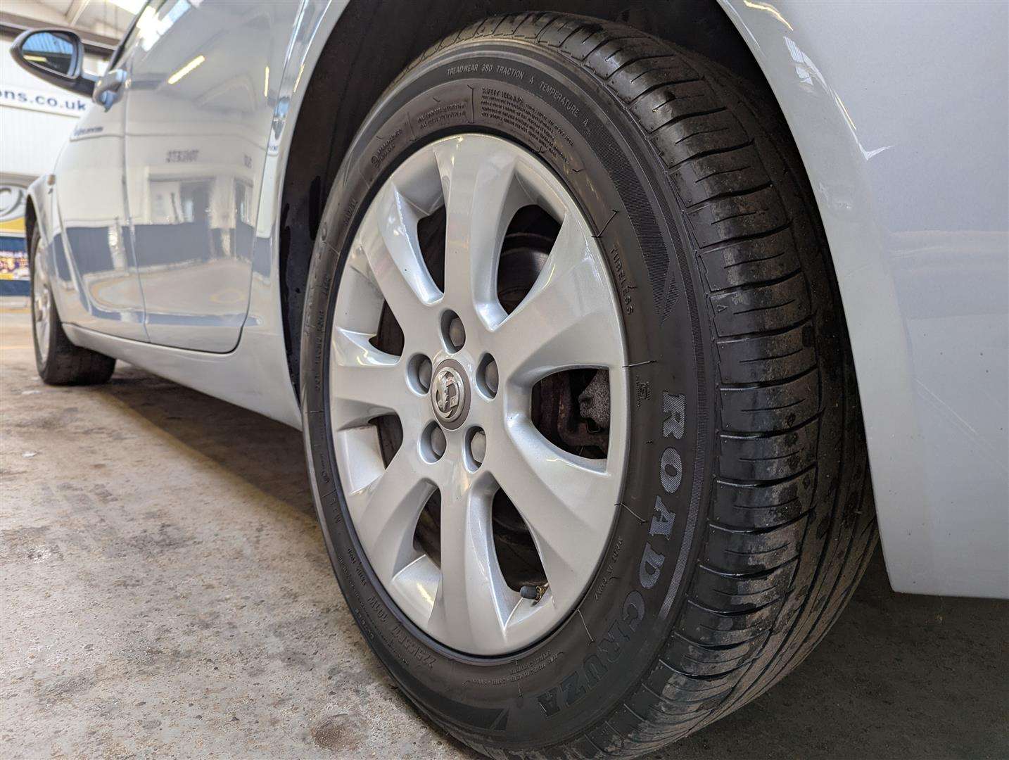 <p>2017 VAUXHALL INSIGNIA SRI NAV CDTI EFL</p>
