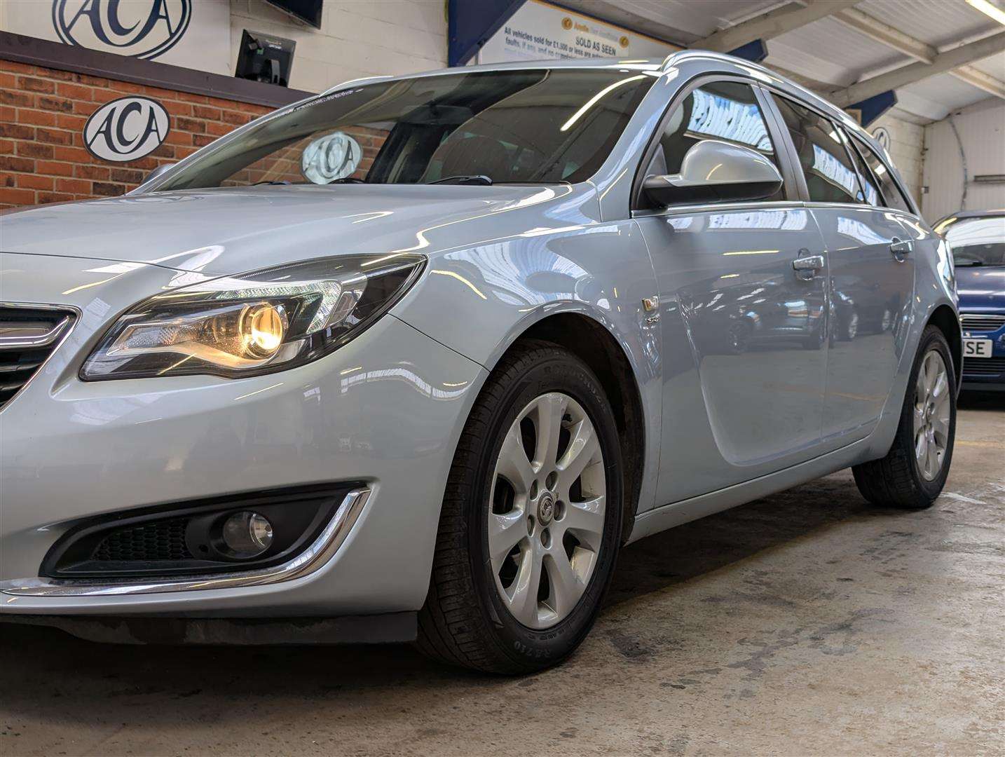 <p>2017 VAUXHALL INSIGNIA SRI NAV CDTI EFL</p>