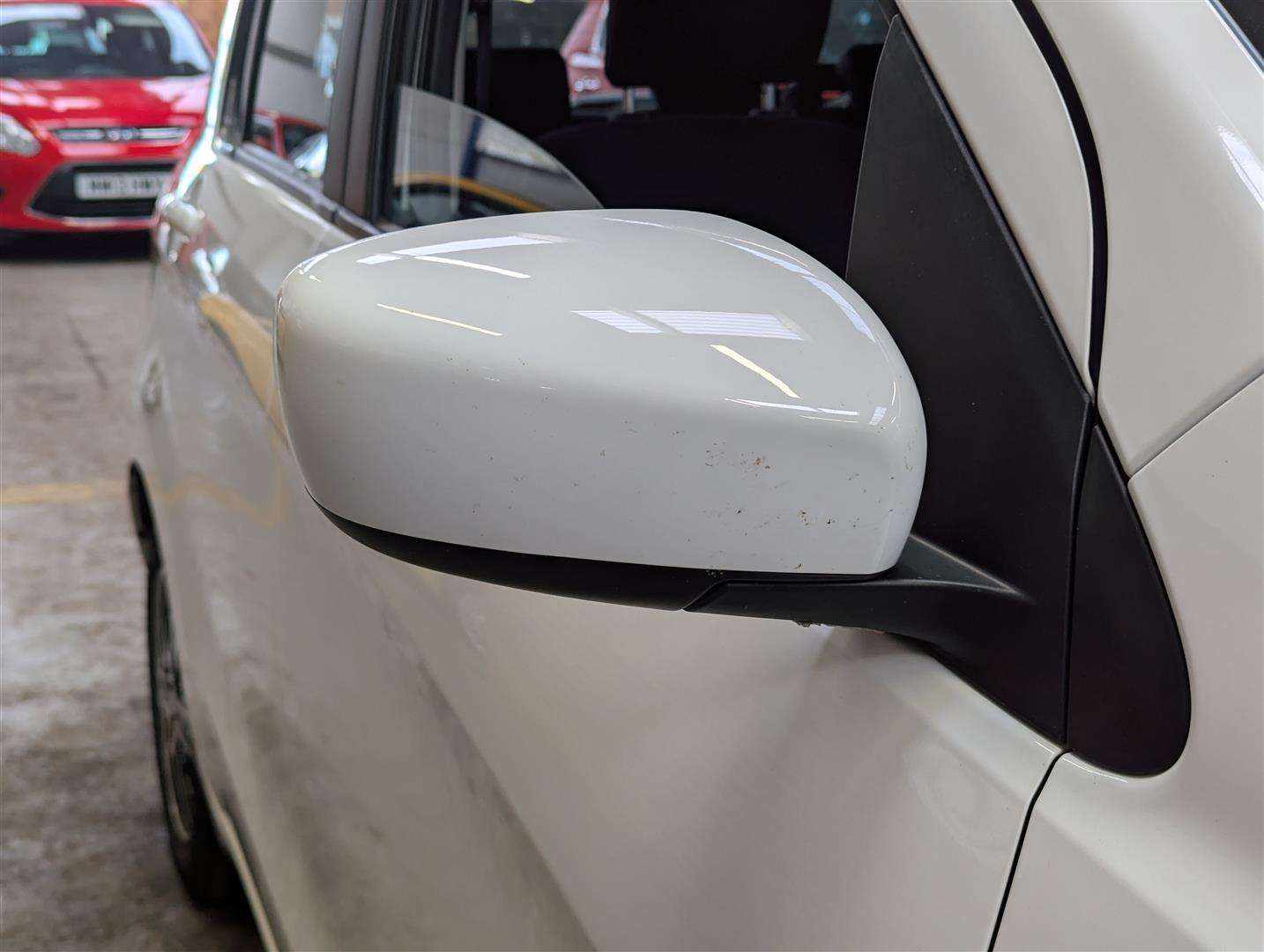<p>2016 SUZUKI CELERIO SZ4 AUTO</p>