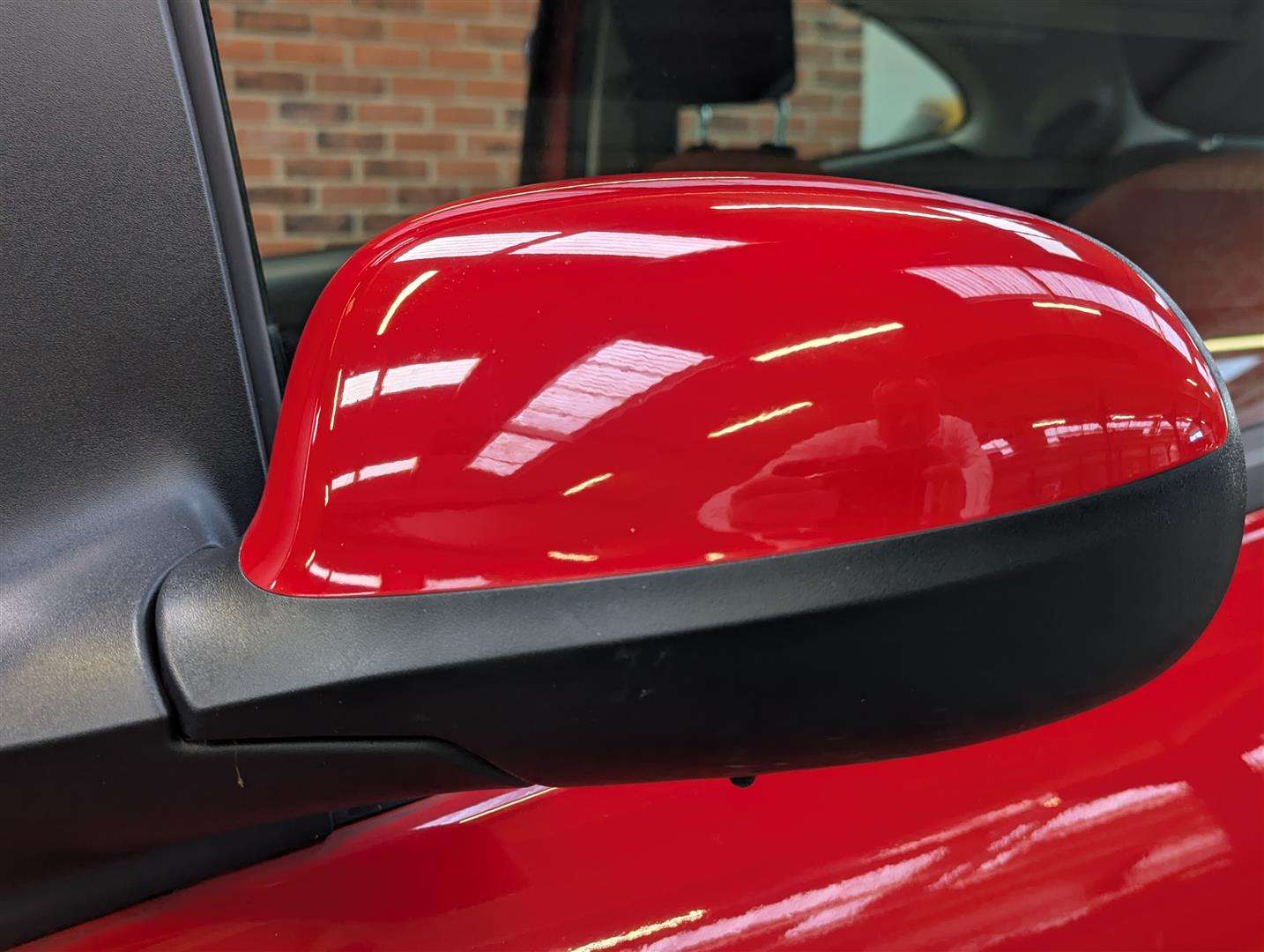 <p>2015 FORD KA EDGE</p>