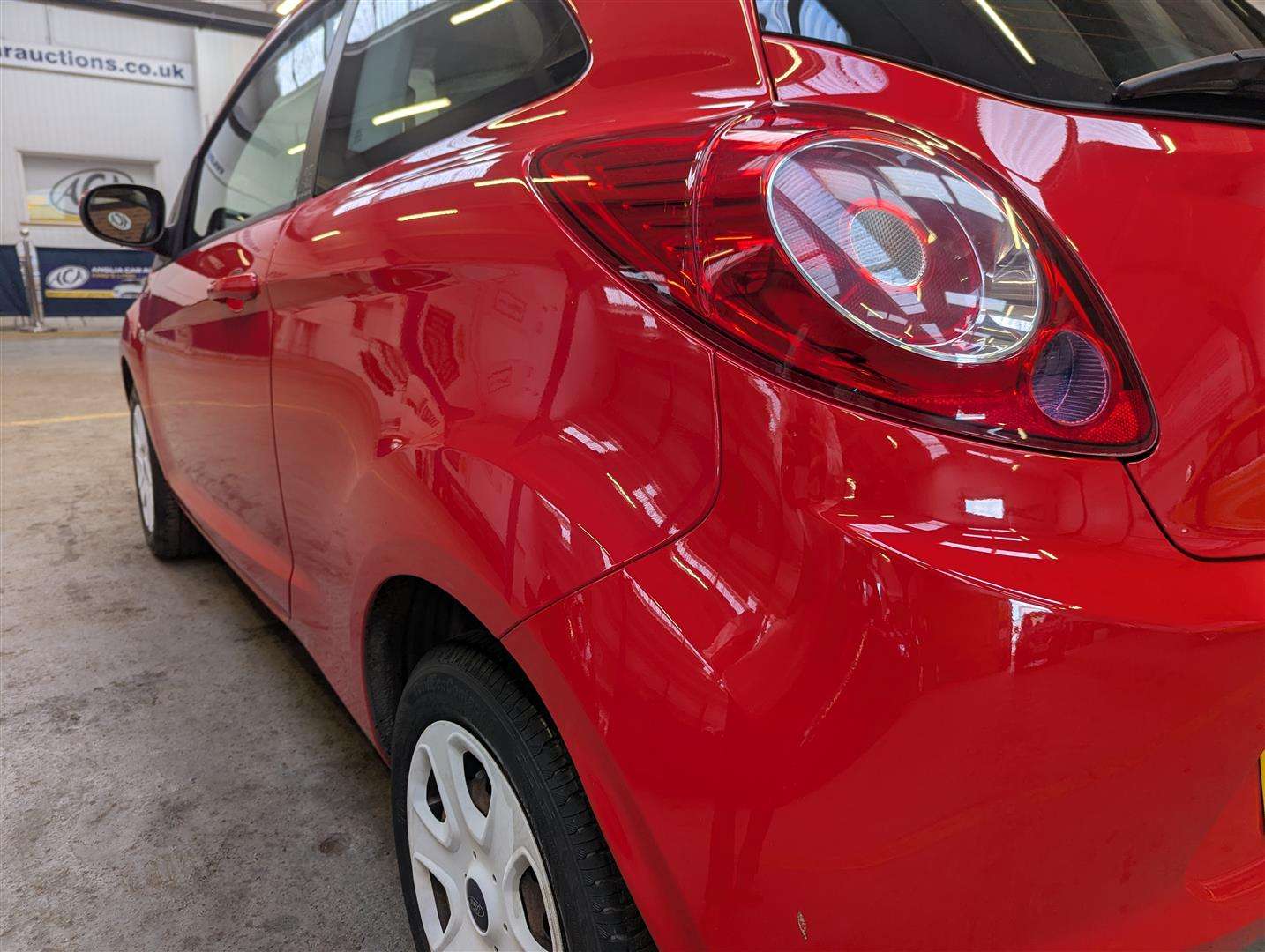<p>2015 FORD KA EDGE</p>