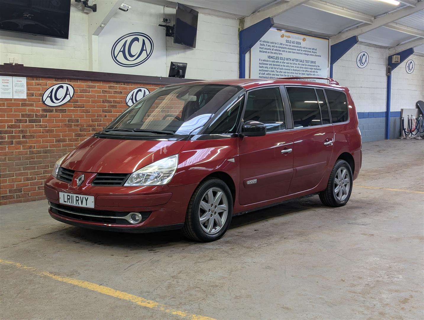 <p>2011 RENAULT GRAND ESPACE DYNAMIQUE T-</p>