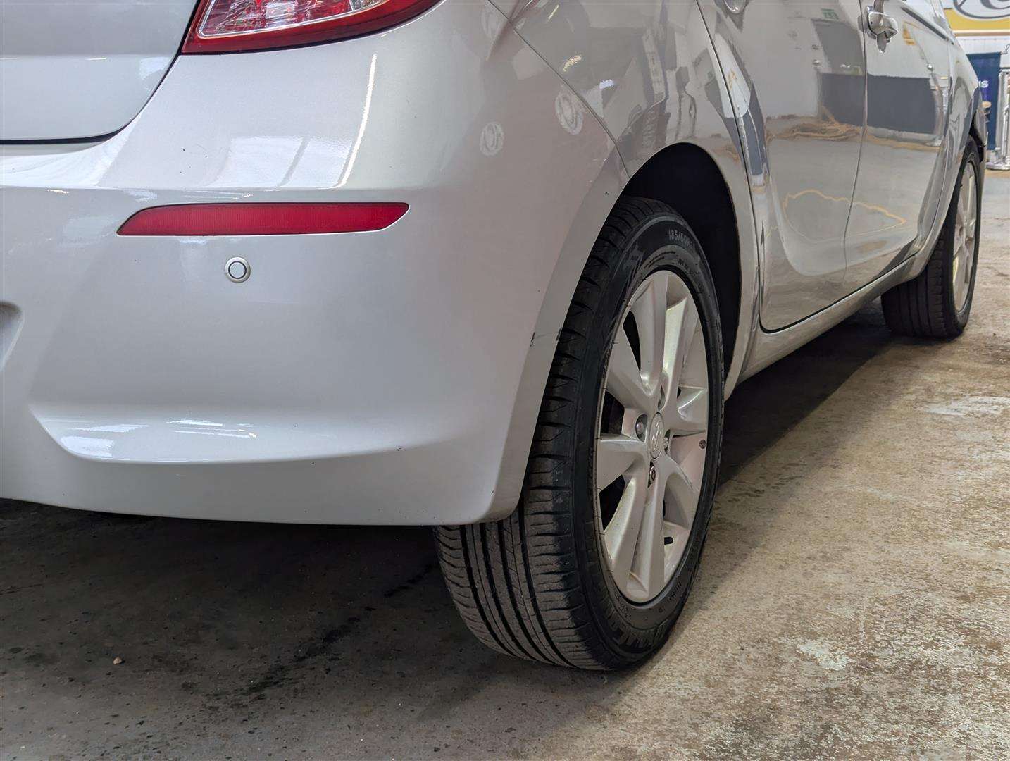 <p>2013 HYUNDAI I20 ACTIVE</p>