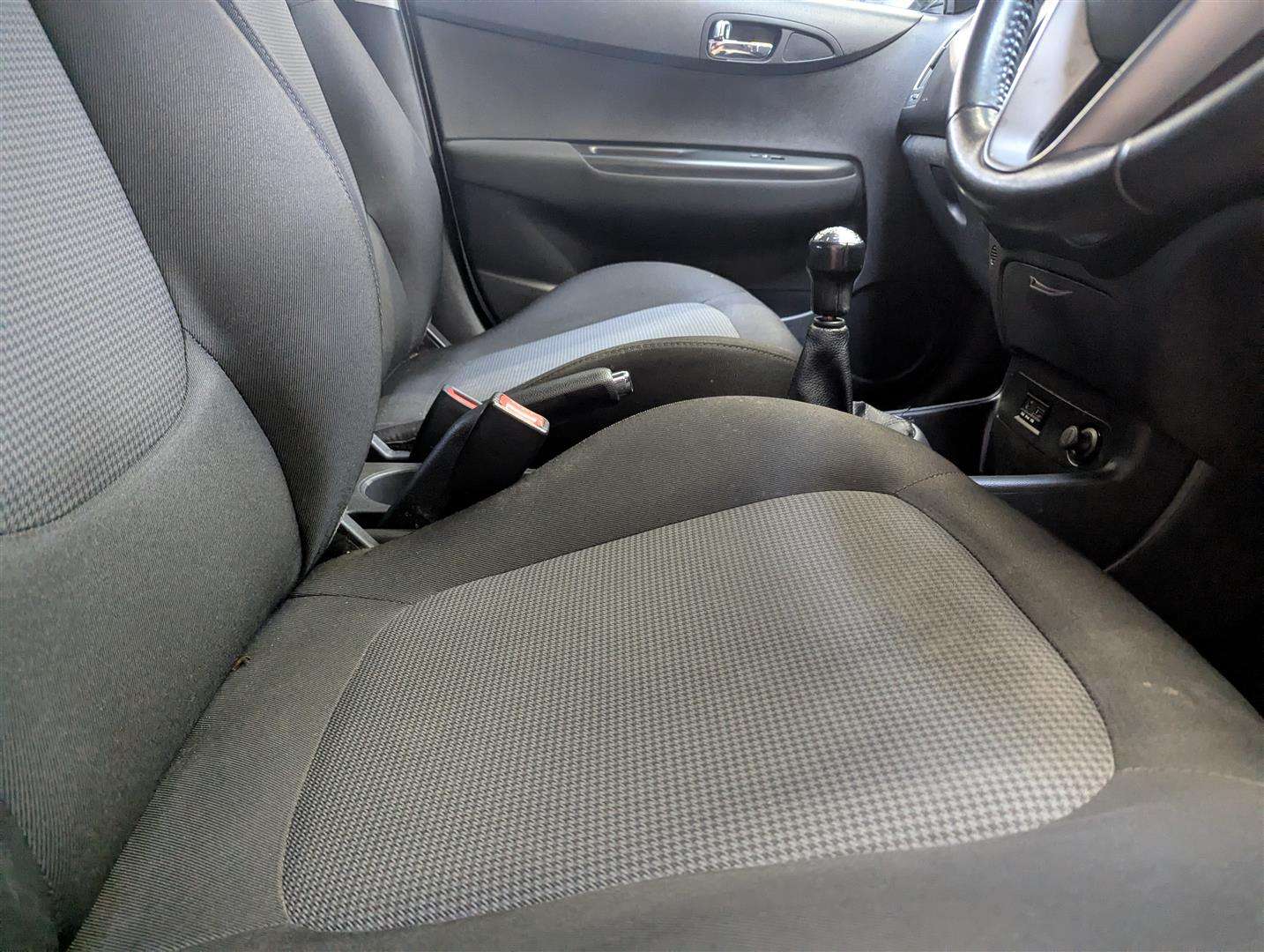 <p>2013 HYUNDAI I20 ACTIVE</p>