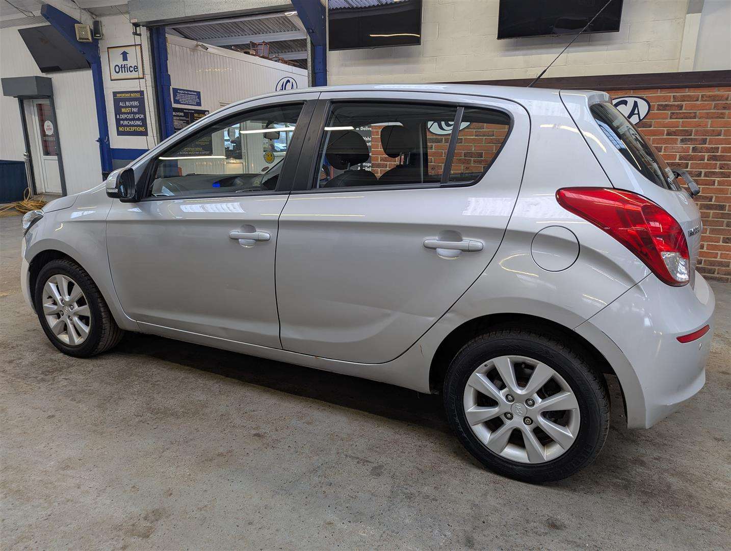 <p>2013 HYUNDAI I20 ACTIVE</p>