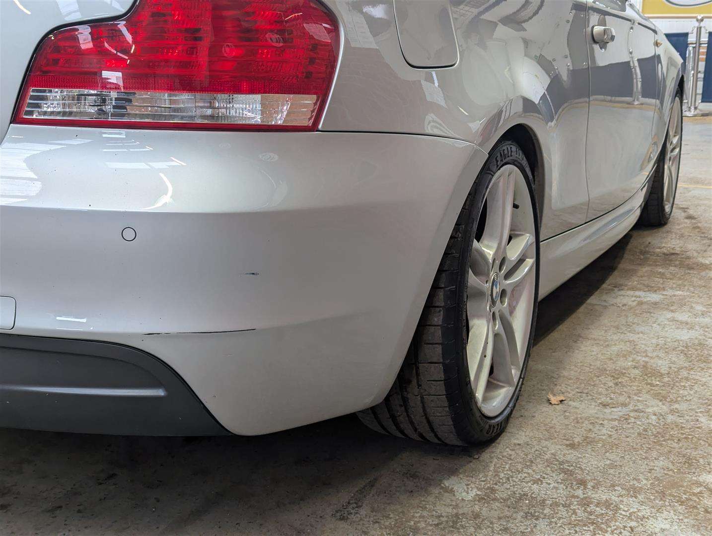 <p>2009 BMW 120I M SPORT</p>