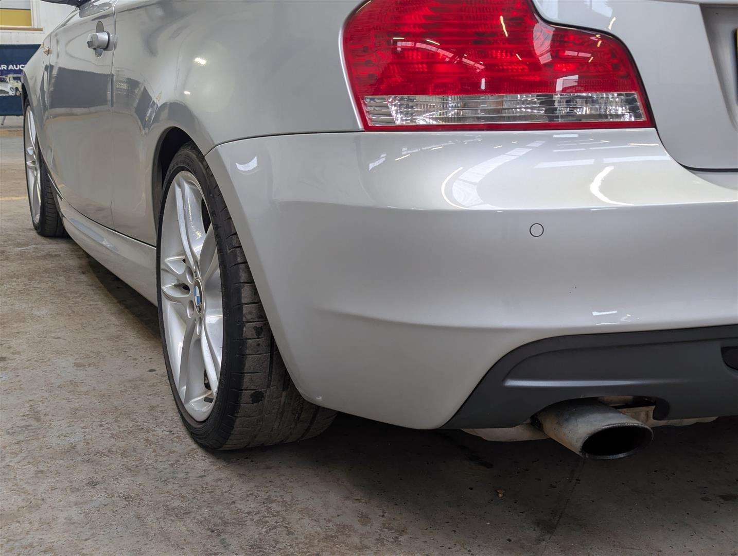 <p>2009 BMW 120I M SPORT</p>
