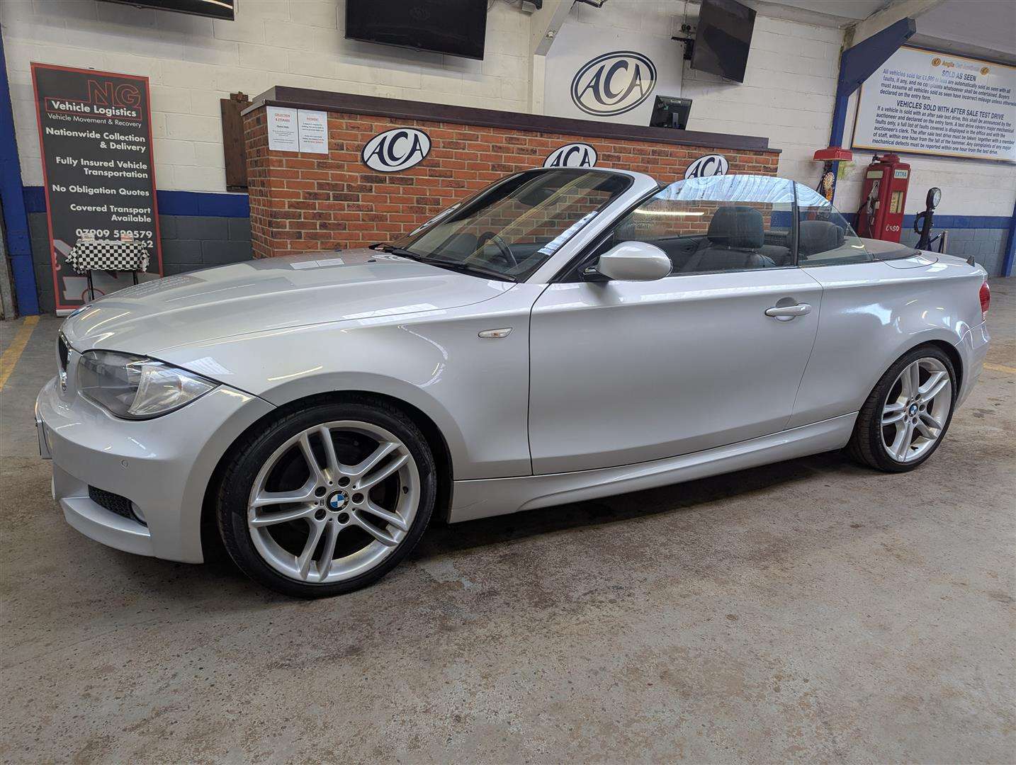 <p>2009 BMW 120I M SPORT</p>