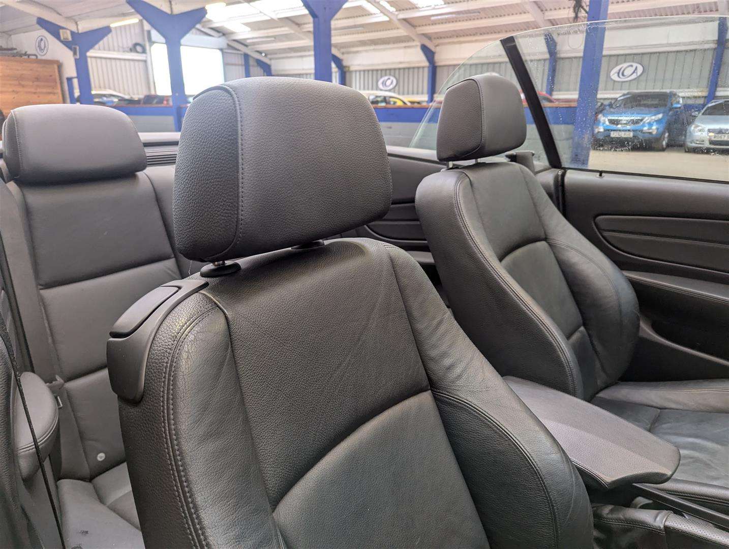 <p>2009 BMW 120I M SPORT</p>