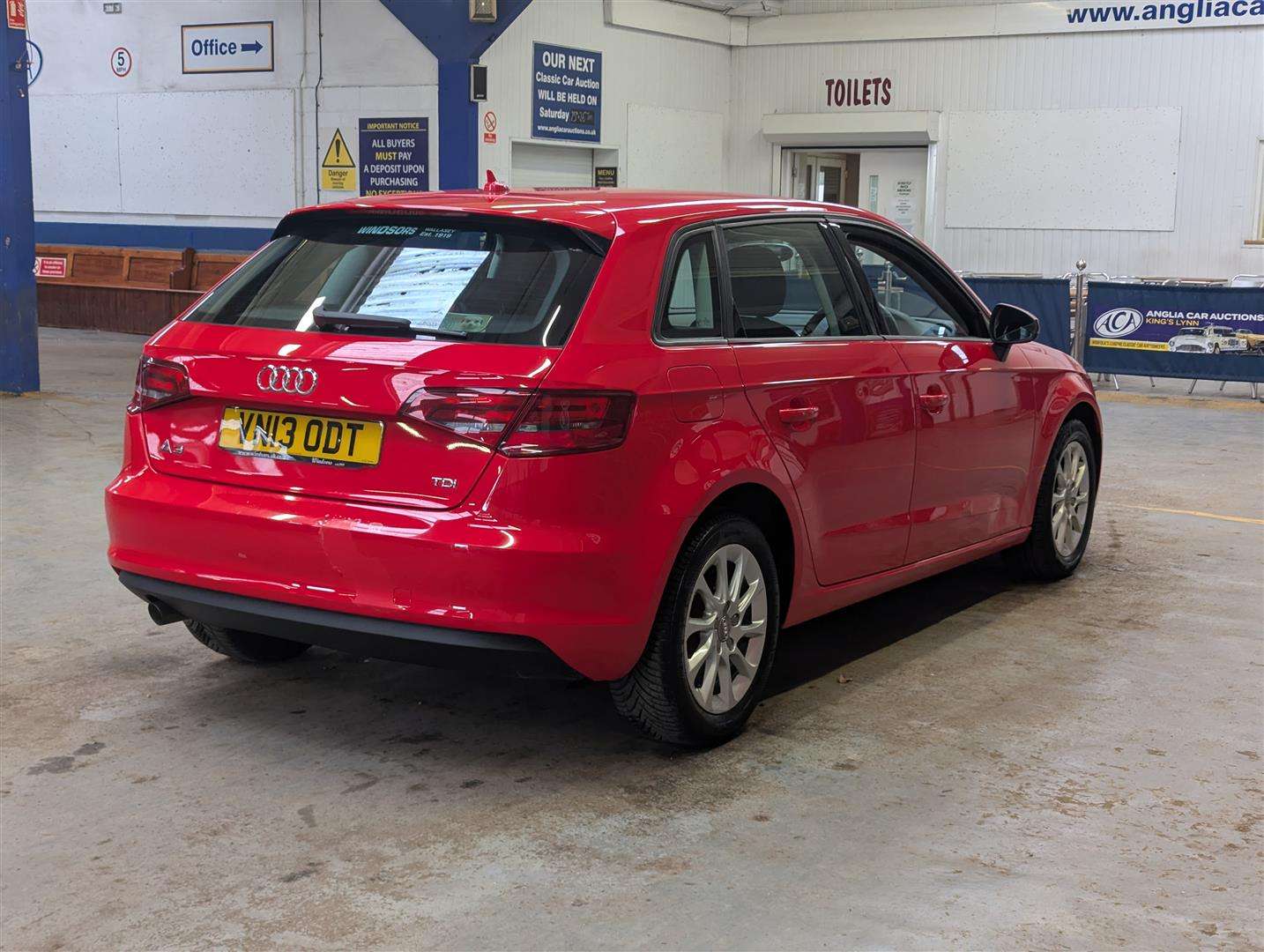 <p>2013 AUDI A3 SE TDI</p>