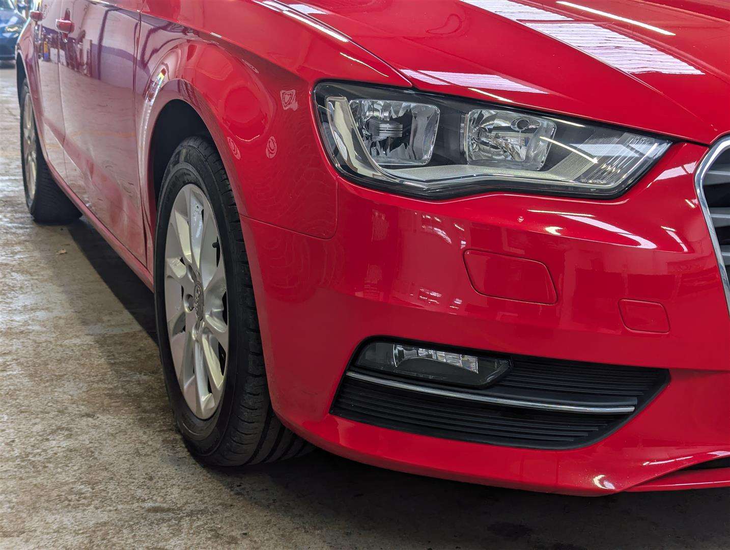 <p>2013 AUDI A3 SE TDI</p>