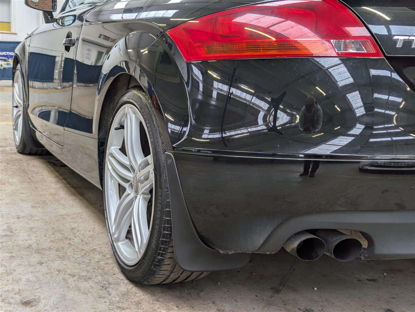 <p>2010 AUDI TT TFSI</p>