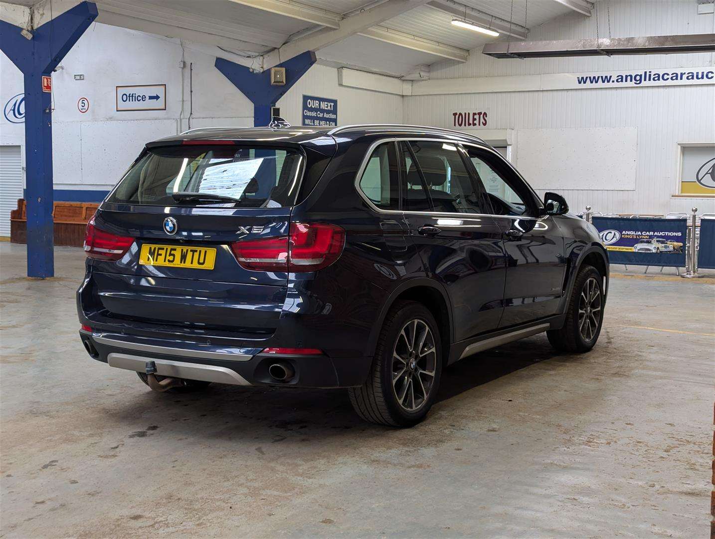 <p>2015 BMW X5 XDRIVE25D SE AUTO</p>