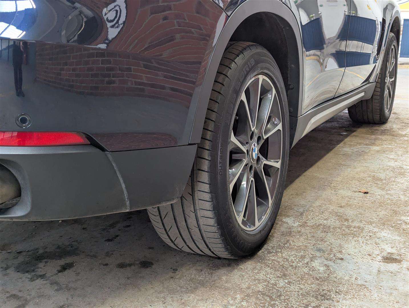 <p>2015 BMW X5 XDRIVE25D SE AUTO</p>