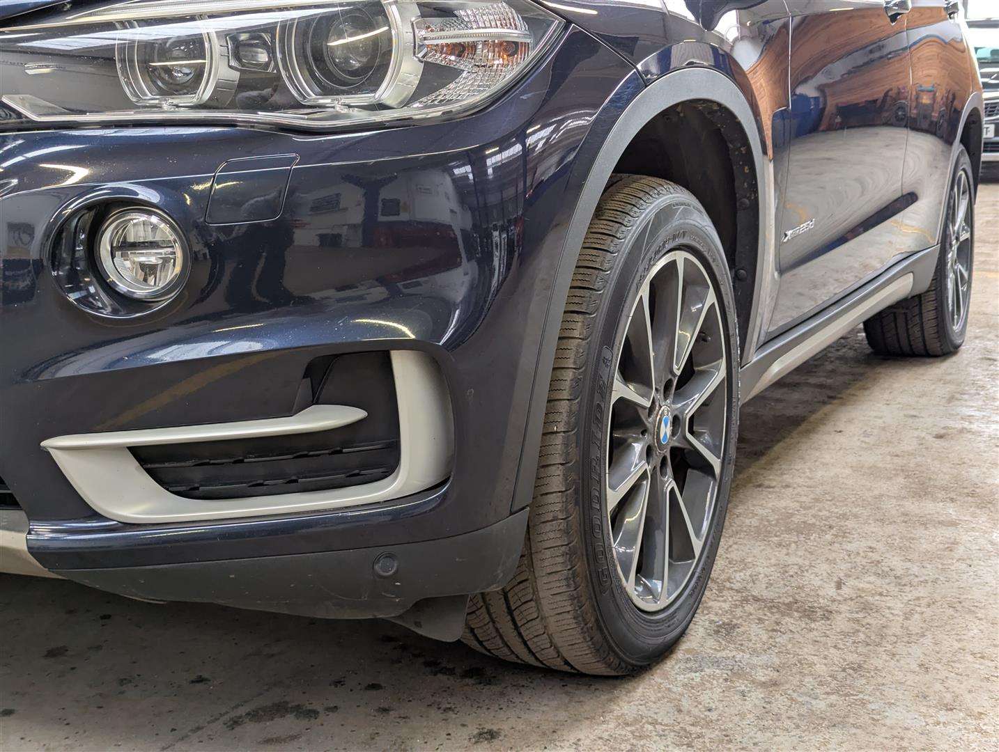 <p>2015 BMW X5 XDRIVE25D SE AUTO</p>